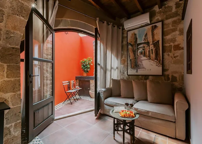 Zacosta Villa - A Heritage Hotel