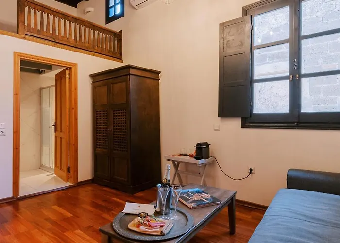 Zacosta - A Heritage Bed & Breakfast 4*