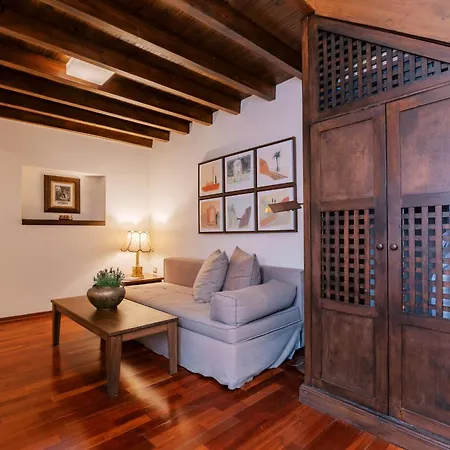 فندق مبيت وإفطار Zacosta - A Heritage Rhodes City