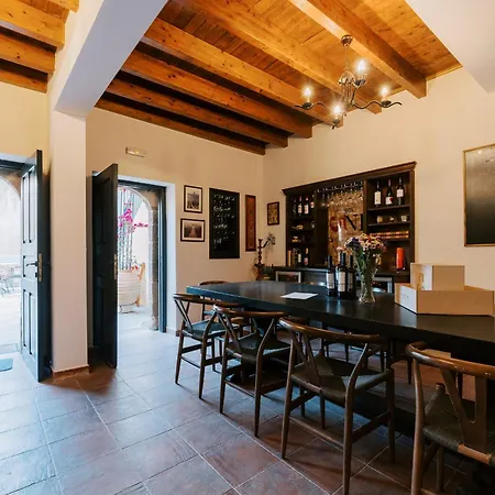 Couette-café Zacosta - A Heritage 4*