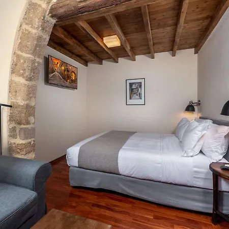 B&B Zacosta Rhodes City