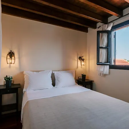 Couette-café Zacosta - A Heritage Rhodes City