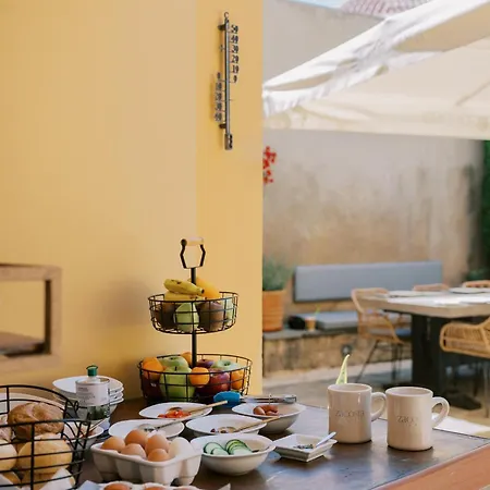 Zacosta - A Heritage Couette-café 4*